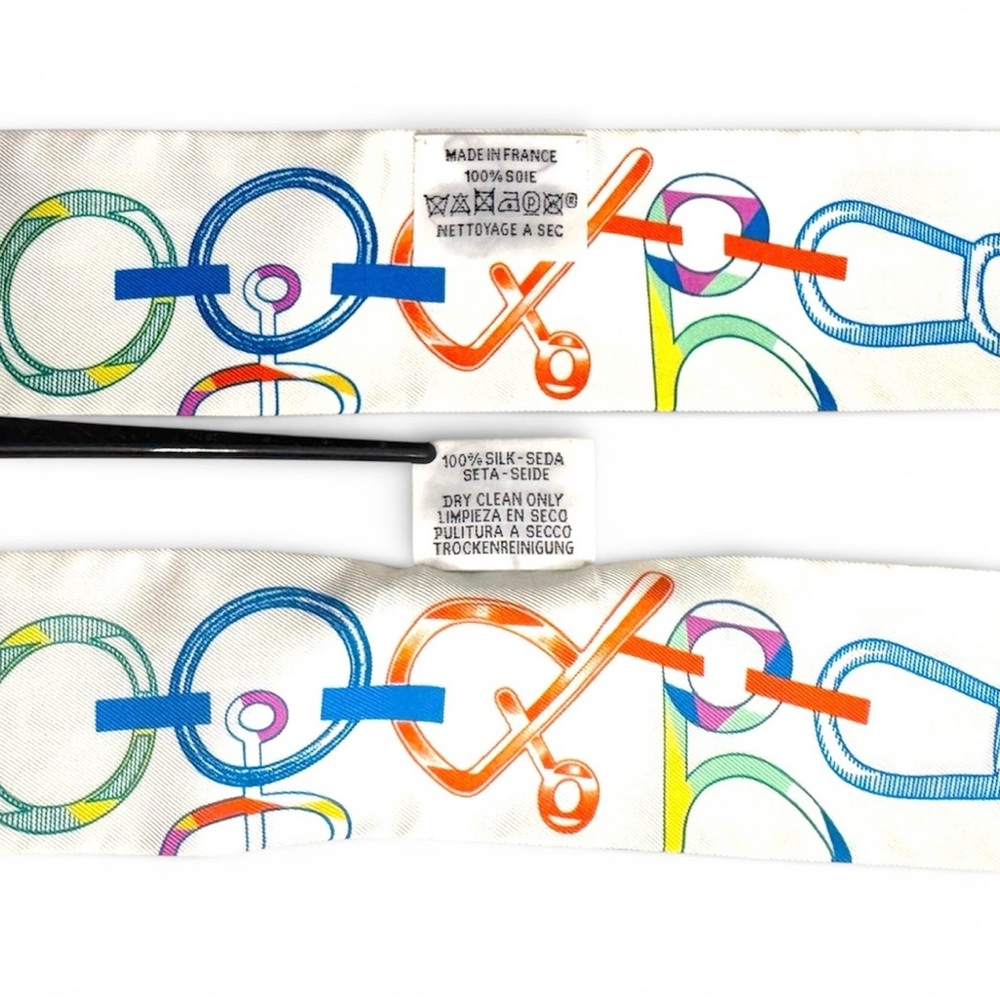 💞HERMES Silk Twilly Ribbon Scarf “Do Re Boucles” • Vert Vif Blanc (Green White) - Picture 7 of 10